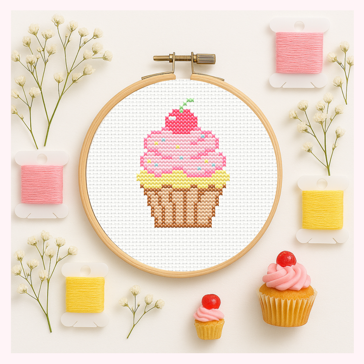 🧁 Frosted Cupcake – Cross Stitch Pattern (Digital Pattern)
